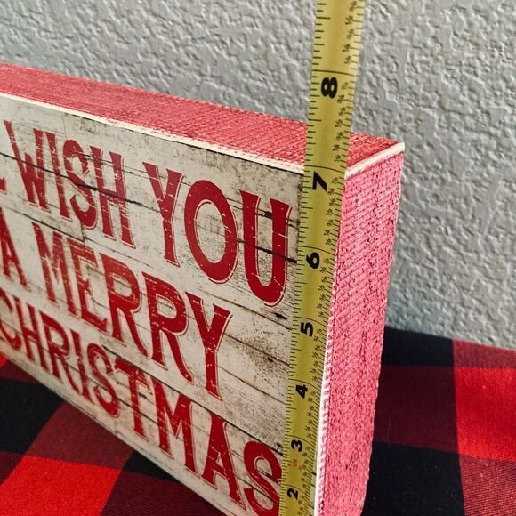 Merry Christmas Farmhouse Wood Decor Sign - Picture 2 of 2